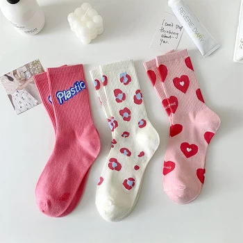 Сладкие Розовые Носки для Влюбленных, Хлопковые Женские Зеленые Носки со Смайликом средней длины, Милые японские Рваные спортивные носки в полоску для нищих